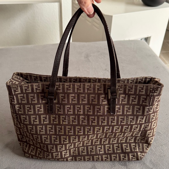 Fendi Zucca tote Brown and Cream Tote - Picture 9 of 9